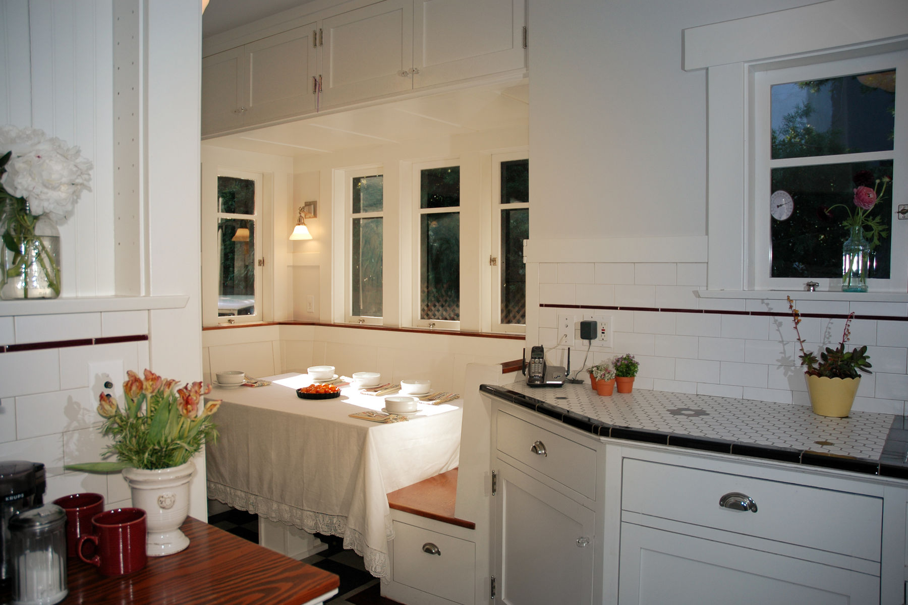 Michigan Heights — built-in breakfast nook with morning light