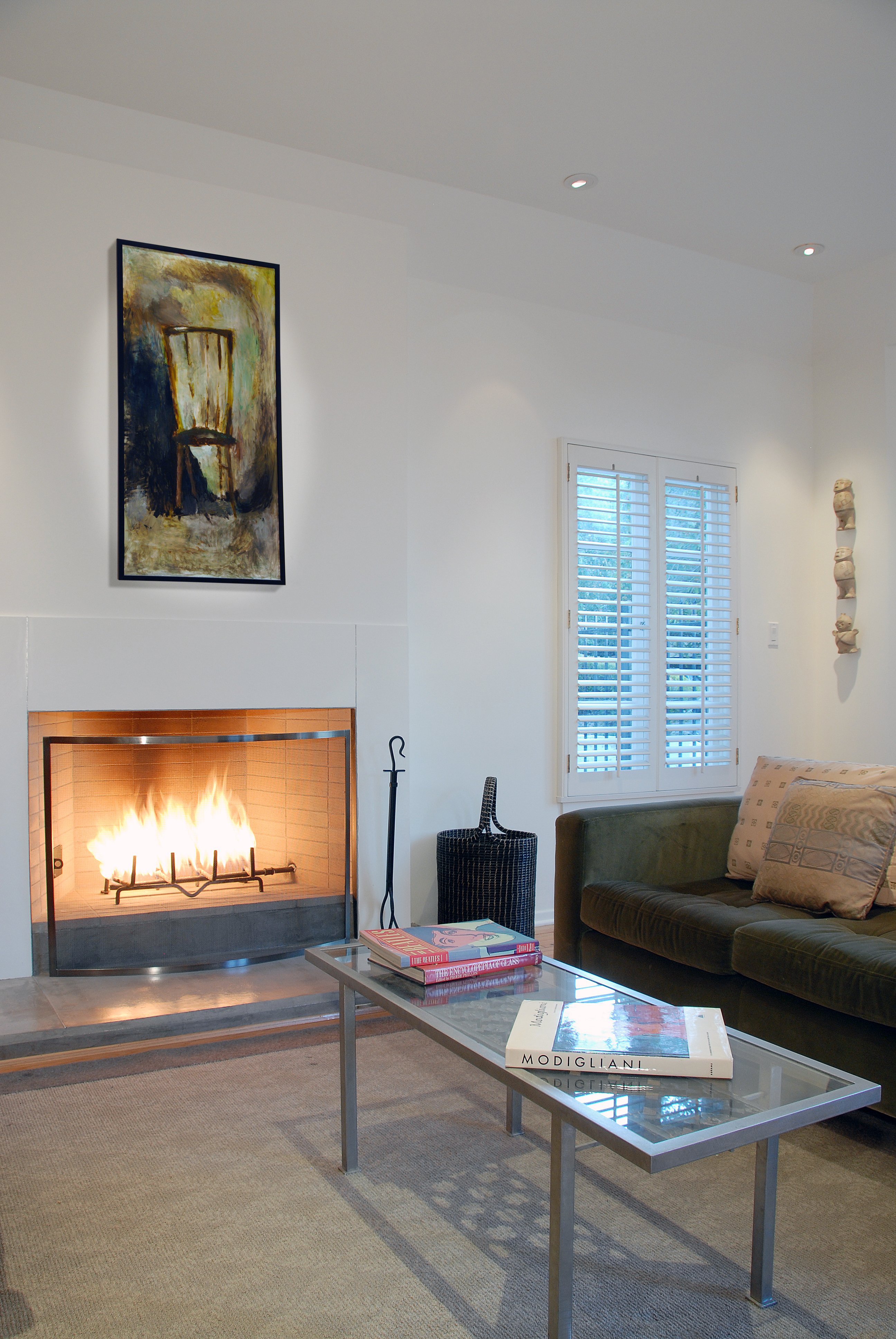 Mulholland residence — living area detail with layered materials and soft daylight
